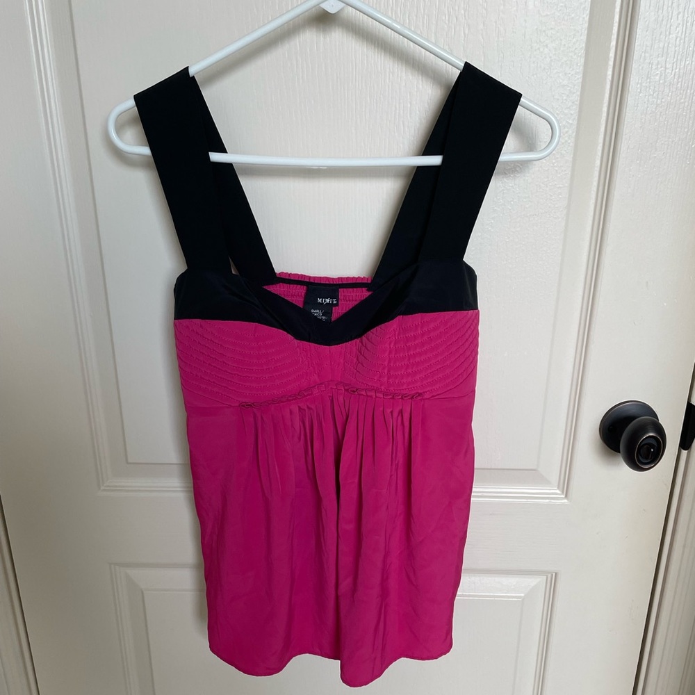 Black and hot pink top